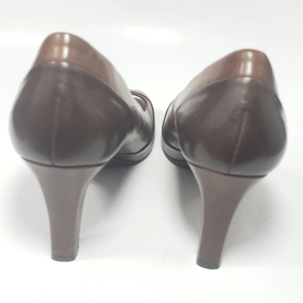 Antonio Melani Leather Peep Toe Heels, Size 9‎
